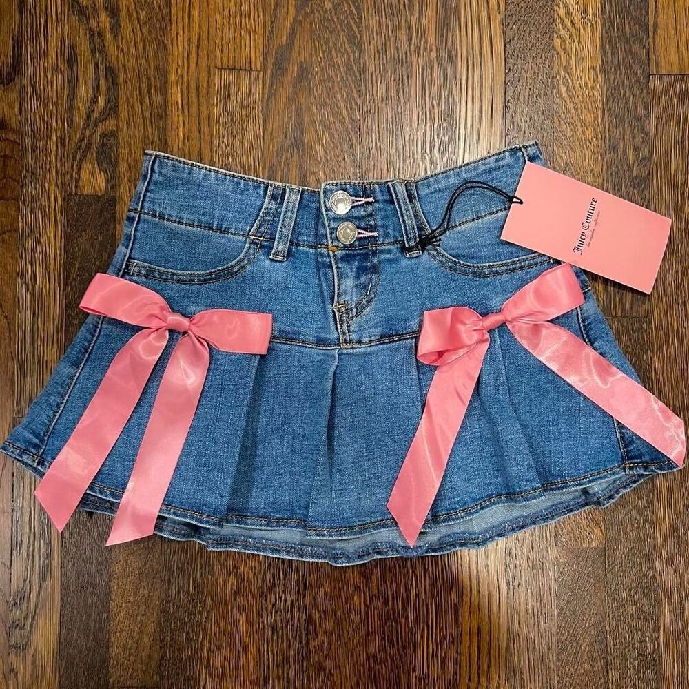 juicy couture pleated pink bow denim mini skirt (size 0 nwt)